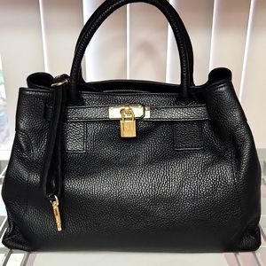 SB95112 Black NWT 💯 Italian Leather 🇮🇹 Xbody Doctor's bag Purse